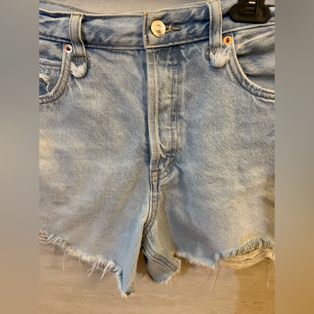 We the Free “Now Or Never” distressed denim shorts by Free People - Picture 5 of 15